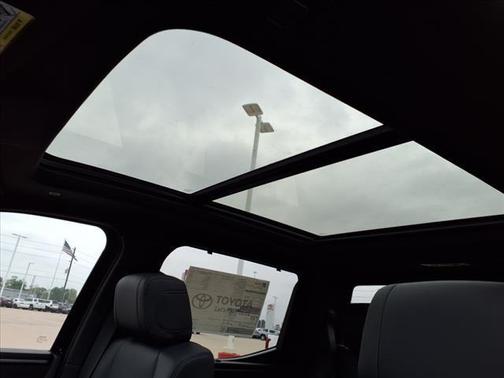 2025 Toyota Tundra Hybrid Platinum