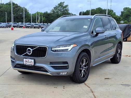 Osmium Gray Metallic 2018 Volvo XC90 T6 Momentum