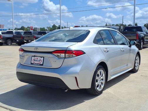 Classic Silver Metallic 2024 Toyota Corolla LE