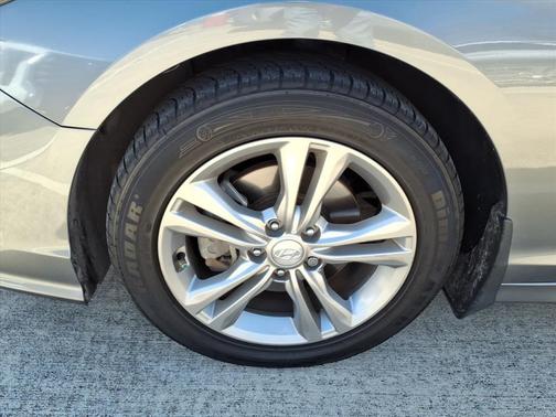 2018 Hyundai SONATA SEL