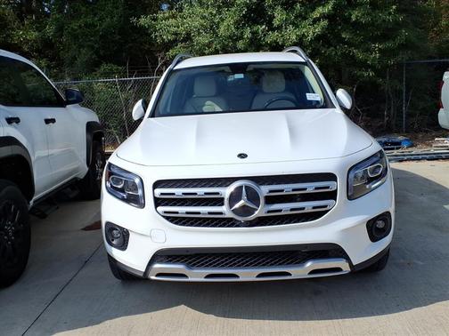 2022 Mercedes-Benz GLB 250 Base