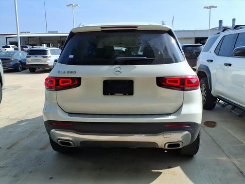 2022 Mercedes-Benz GLB 250 Base