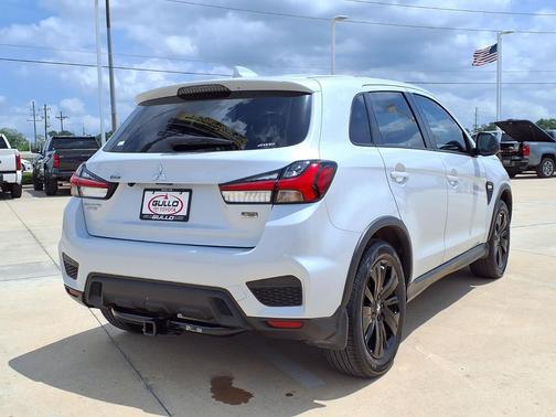 2023 Mitsubishi Outlander Sport 2.0 LE