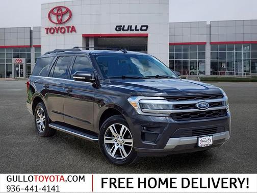 Dark Matter Metallic 2022 Ford Expedition XLT
