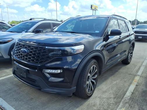Agate Black Metallic 2022 Ford Explorer ST-Line