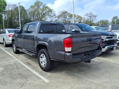 2017 Toyota Tacoma SR