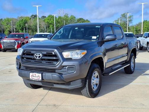 2017 Toyota Tacoma SR