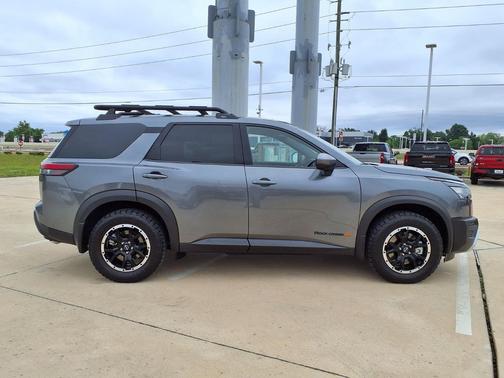 Gun Metallic 2025 Nissan Pathfinder Rock Creek