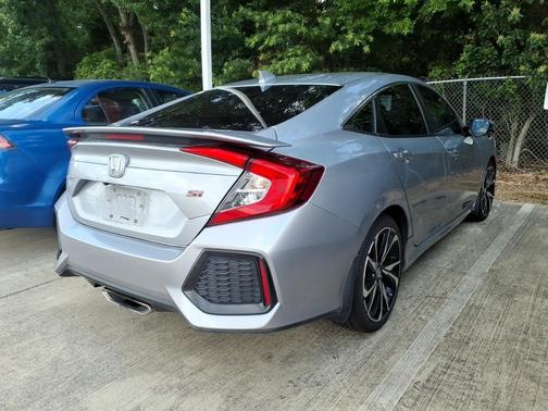Lunar Silver Metallic 2017 Honda Civic Si