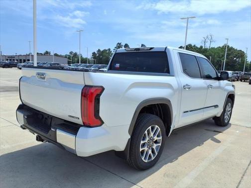 2025 Toyota Tundra Hybrid 1794 Edition