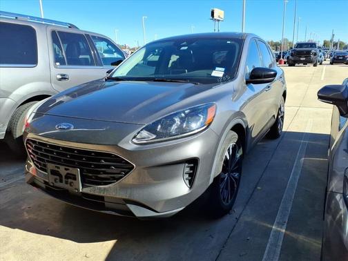 2021 Ford Escape SE
