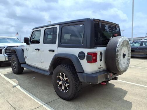 Bright White Clearcoat 2018 Jeep Wrangler Unlimited Rubicon