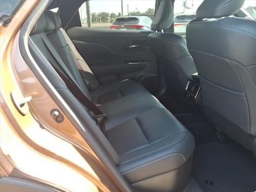 2024 Toyota Crown Platinum