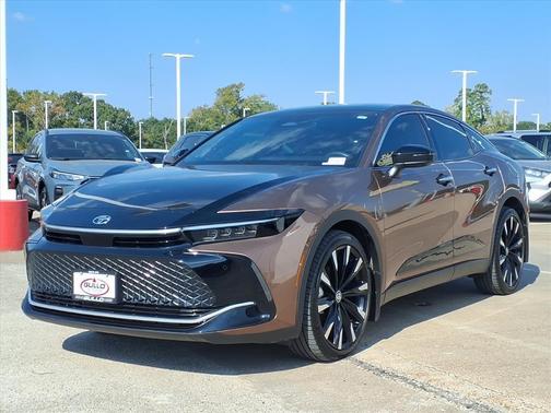 2024 Toyota Crown Platinum