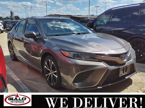 Gray 2019 Toyota Camry SE
