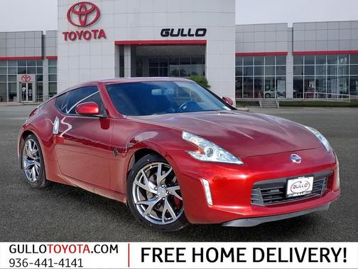 Magma Red Metallic 2013 Nissan 370Z Touring