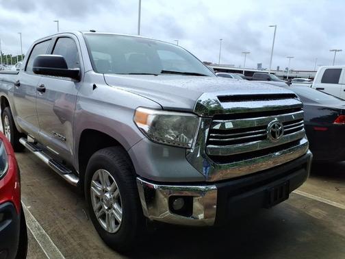 Silver Sky Metallic 2017 Toyota Tundra SR5