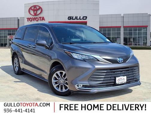 2021 Toyota Sienna XLE