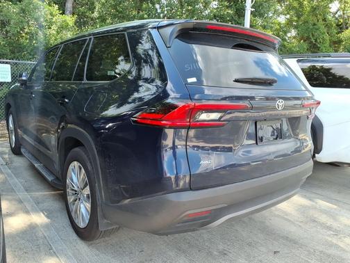 Blueprint 2025 Toyota Grand Highlander Platinum