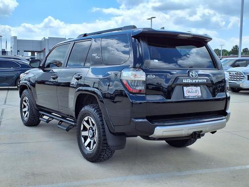 Midnight Black Metallic 2021 Toyota 4Runner TRD Off Road Premium