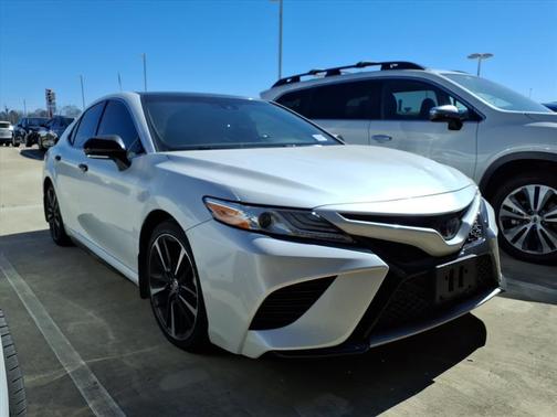 2020 Toyota Camry XSE