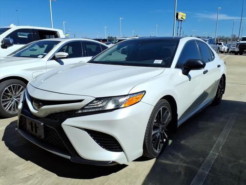 2020 Toyota Camry XSE