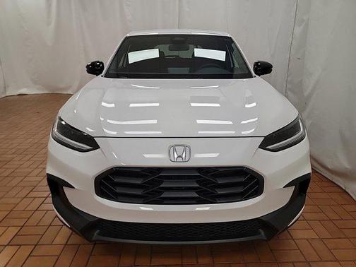 2025 Honda HR-V 2WD Sport