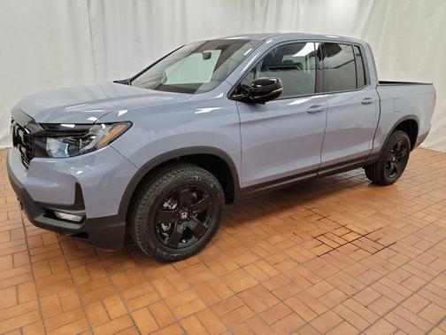 2025 Honda Ridgeline Black