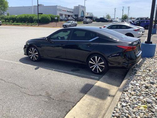 2019 Nissan Altima 2.5 SR
