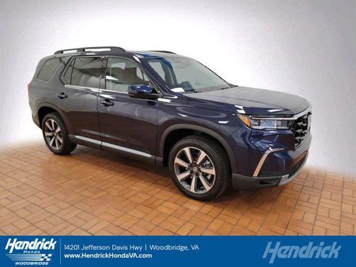 2025 Honda Pilot Touring 8-Passenger