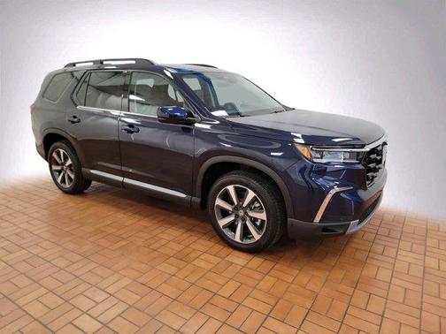 2025 Honda Pilot Touring 8-Passenger