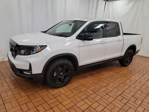 2025 Honda Ridgeline Black