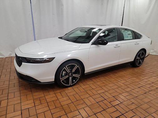 2025 Honda Accord Hybrid Base