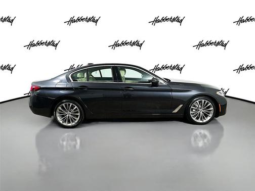 2022 BMW 530 i xDrive