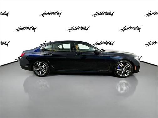 2022 BMW 740 i xDrive