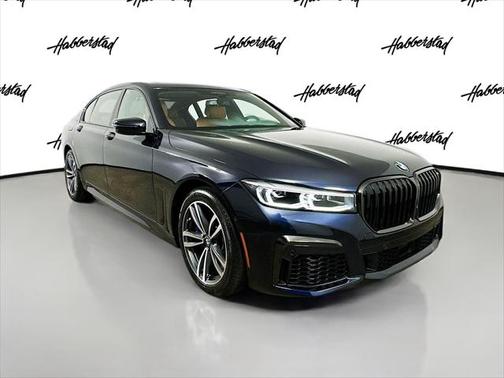 2022 BMW 740 i xDrive