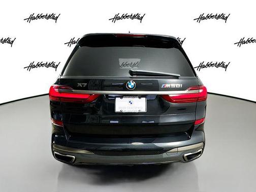 2022 BMW X7 M50i