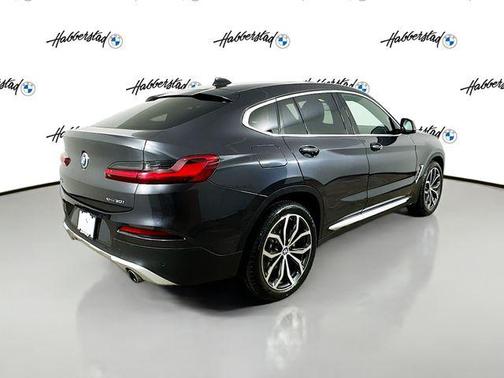 2021 BMW X4 xDrive30i