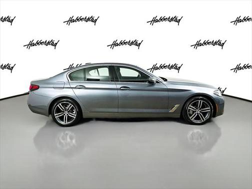 2022 BMW 530 i xDrive