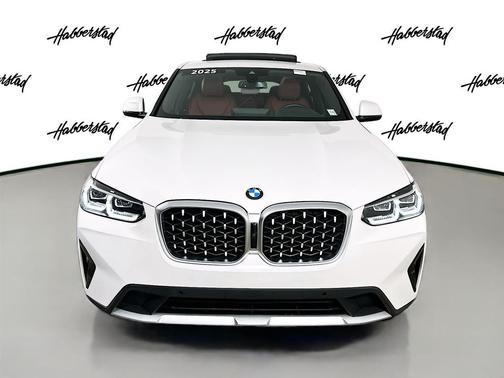 2025 BMW X4 xDrive30i