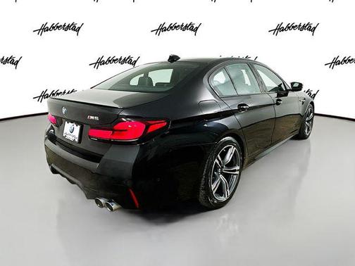 2022 BMW M5 Base