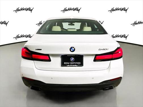 2022 BMW 540 i xDrive