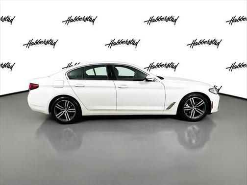 2022 BMW 530 i xDrive