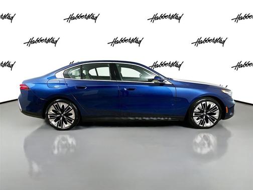 2024 BMW 530 i xDrive