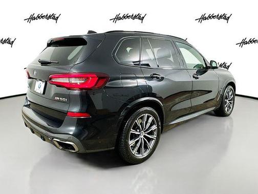 2021 BMW X5 M50i