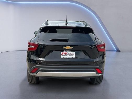 Black 2025 Chevrolet Trax LT