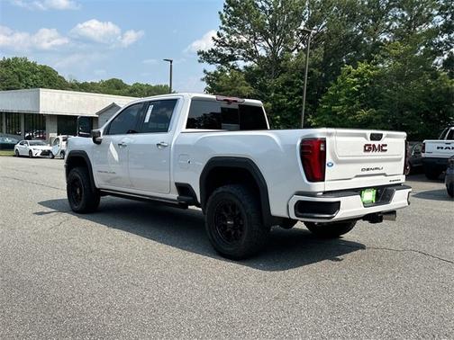 2024 GMC Sierra 1500 DENALI