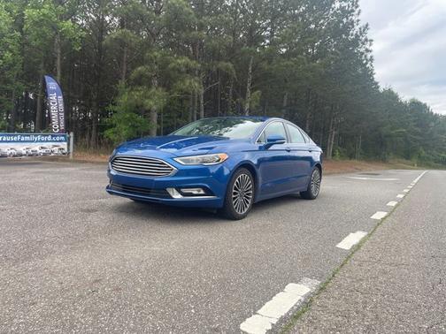 BLUE LIGHTNING 2017 Ford Fusion SE