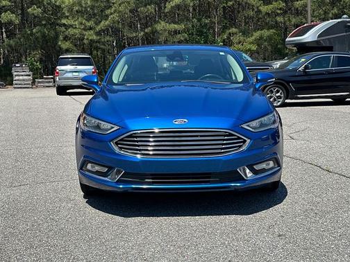 BLUE LIGHTNING 2017 Ford Fusion SE