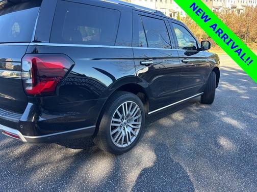 2022 Ford Expedition LIMITED